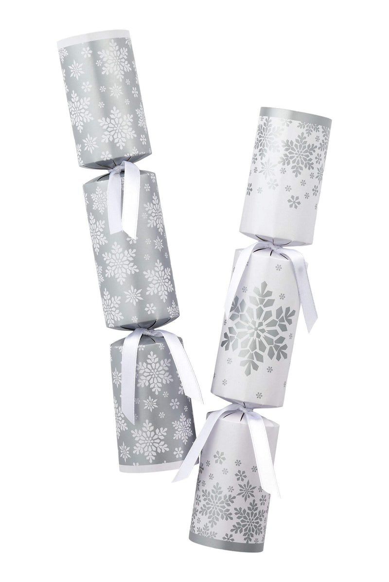 Silver and White Christmas Crackers 6pk