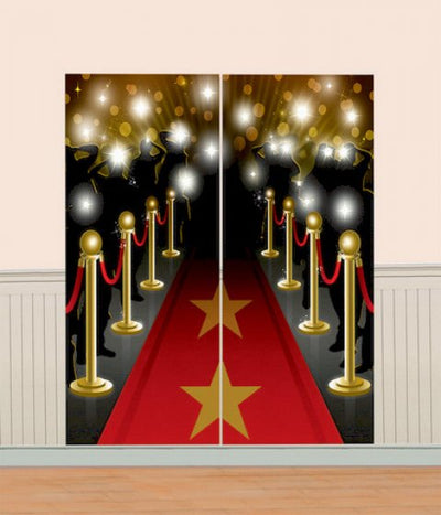 Hollywood Scene Setter image 0