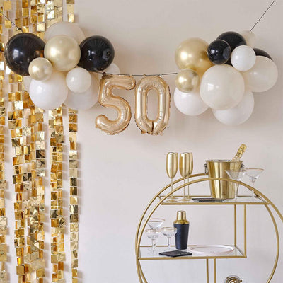30 Milestone Balloon Bunting image 0