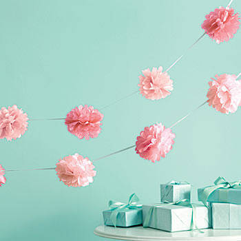 Tissue Pom-Pom Garland Pink - 3 mtrs image 0