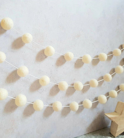 Tissue Paper Pom Pom Bunting Ivory - 3m
